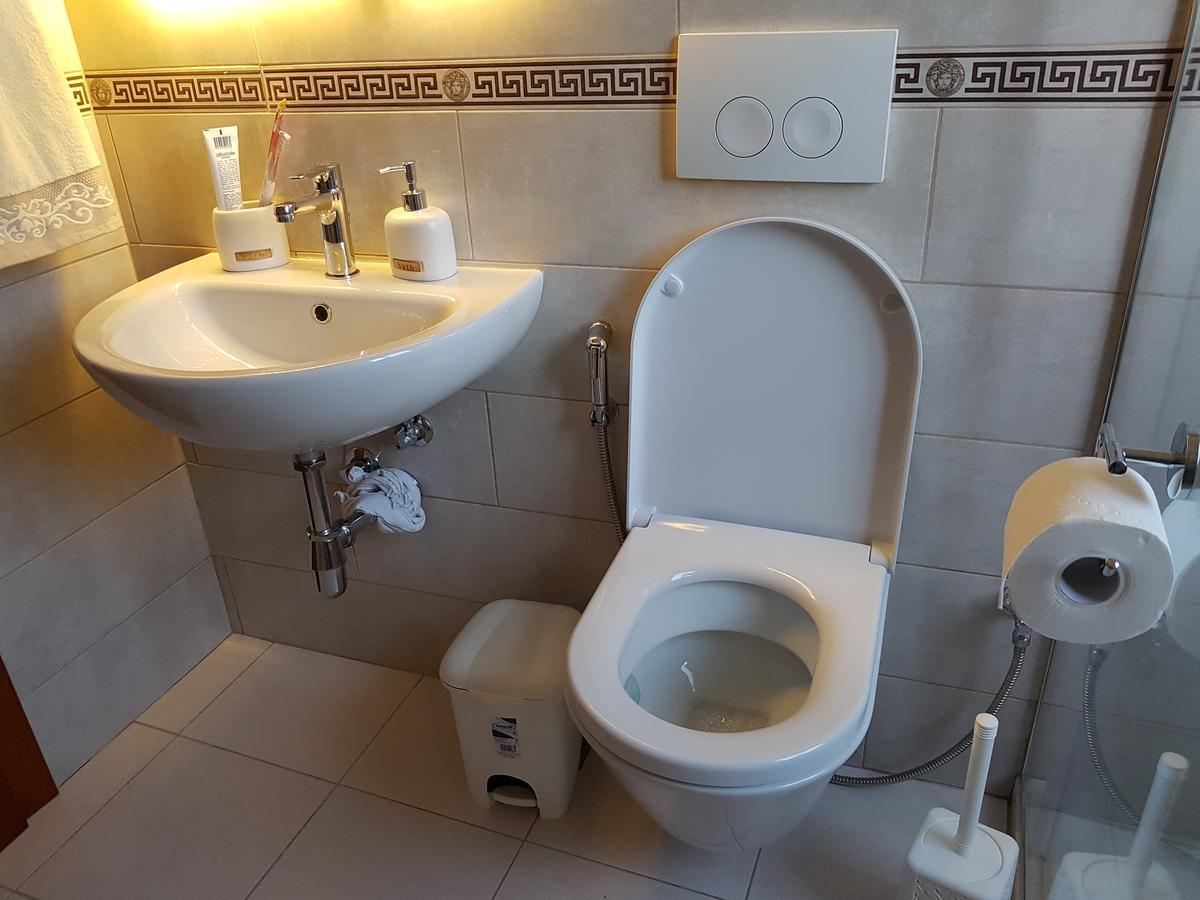 Hidden Gem Tirana Apartment Luaran gambar