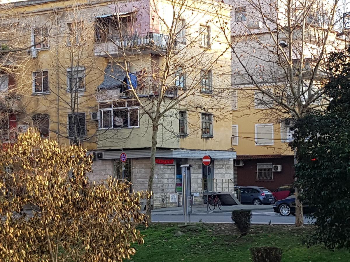 Hidden Gem Tirana Apartment Luaran gambar